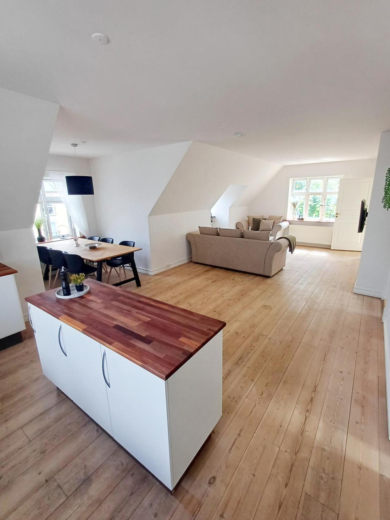 Grand Luxury Apartment In The Center Of Hoerring Hjorring ภายนอก รูปภาพ